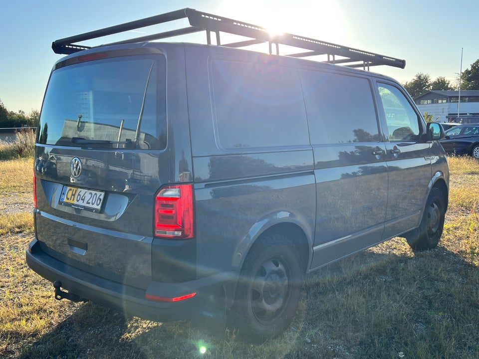 VW Transporter 2,0 TDi 204 Kassevogn 4Motion kort
