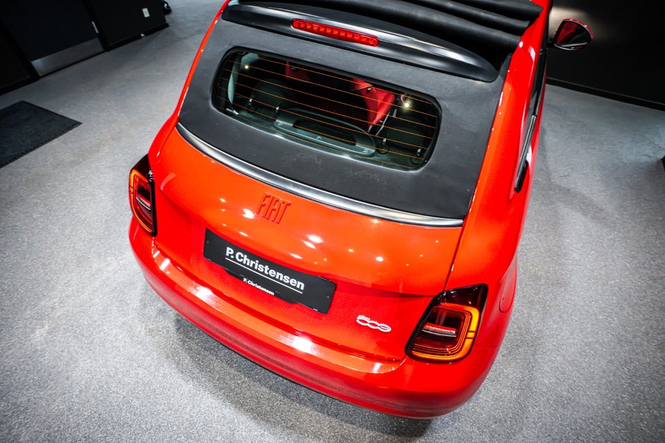 Fiat 500e 24 (RED) Cabrio 2d