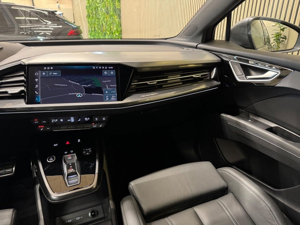 Audi Q4 e-tron 50 S-line Sportback quattro 5d