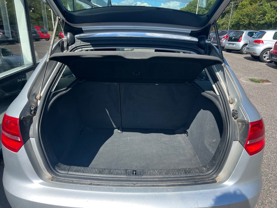 Audi A3 1,9 TDi Ambiente Sportback 5d