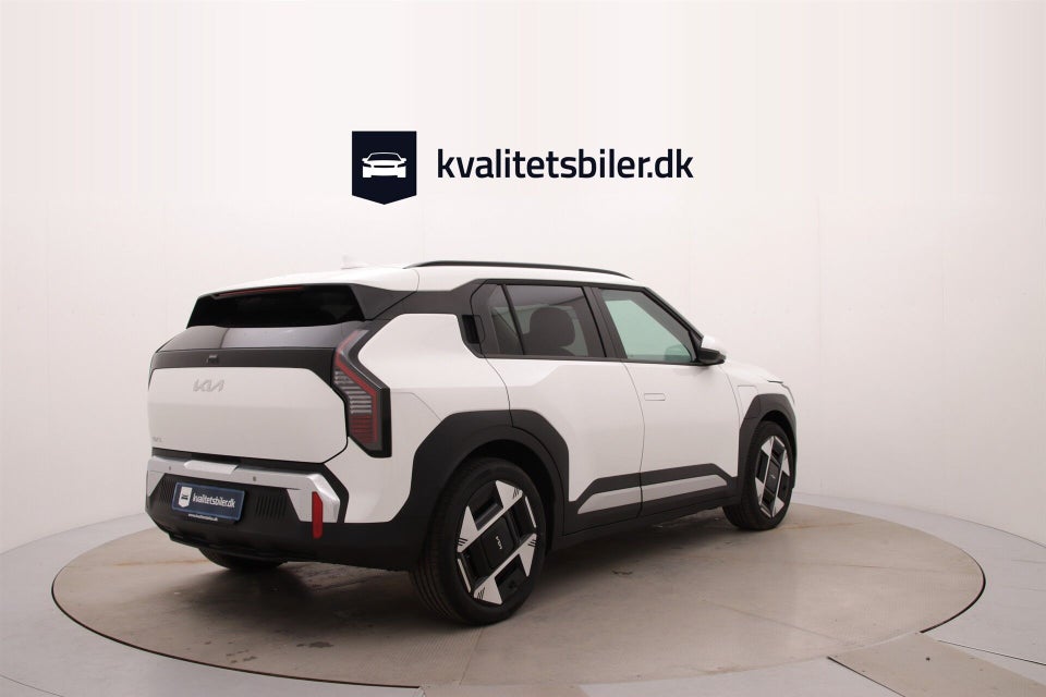 Kia EV3 81 Long Range Upgrade 5d