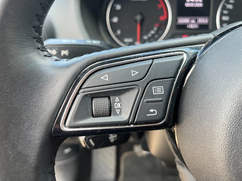 Audi Q2 30 TFSi 5d