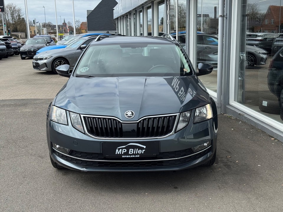 Skoda Octavia 1,6 TDi 115 Style Combi 5d