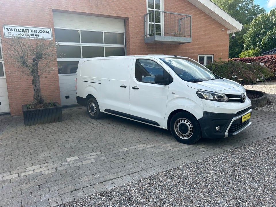Toyota ProAce 2,0 D 120 Long Comfort 5d
