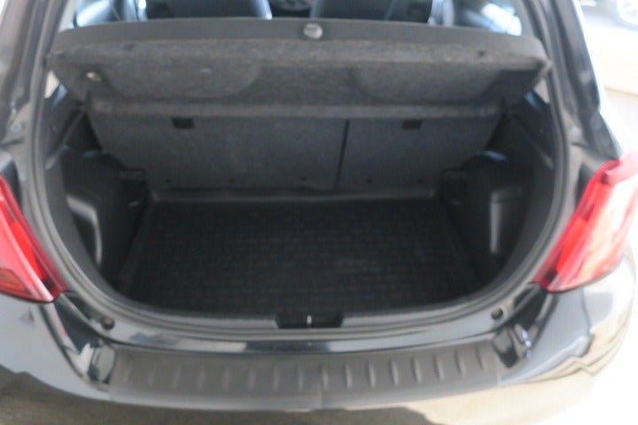 Toyota Yaris 1,0 VVT-i T1 3d