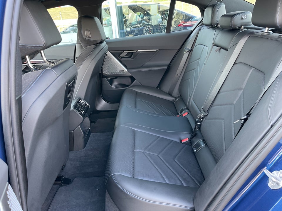 BMW i5 eDrive40 M-Sport 4d