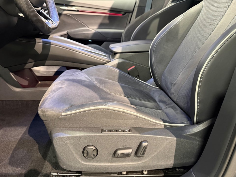 Skoda Enyaq 85 iV Sportline 5d