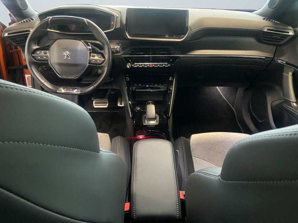Peugeot e-2008 50 GT Pack 5d