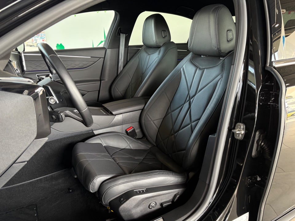 DS DS 9 1,6 E-Tense Rivoli EAT8 4d