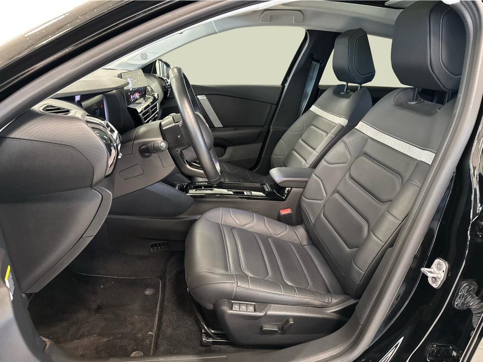 Citroën ë-C4 X 50 Palais Sky 4d