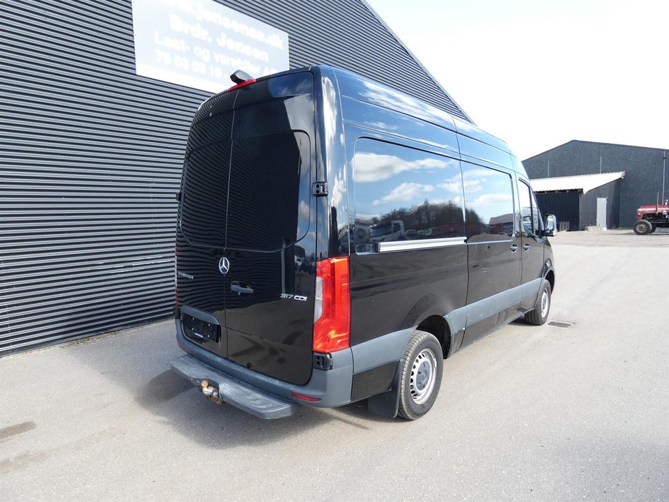 Mercedes Sprinter 317 2,0 CDi A2 Kassevogn aut. RWD