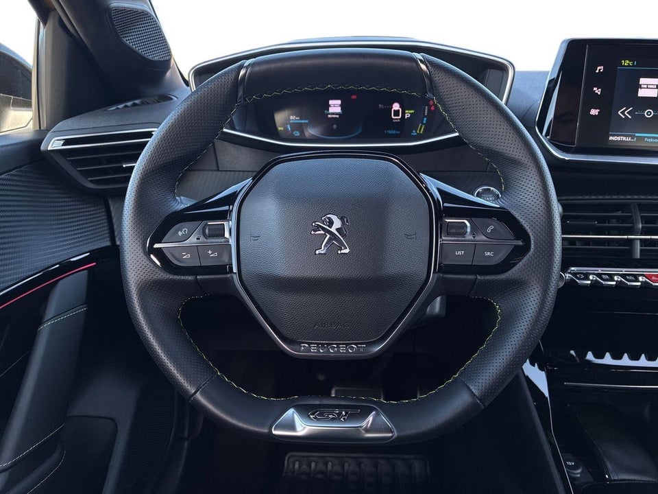 Peugeot e-208 50 GT 5d