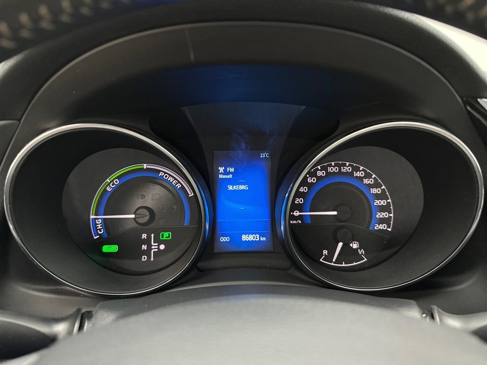 Toyota Auris 1,8 Hybrid H2 Comfort CVT 5d