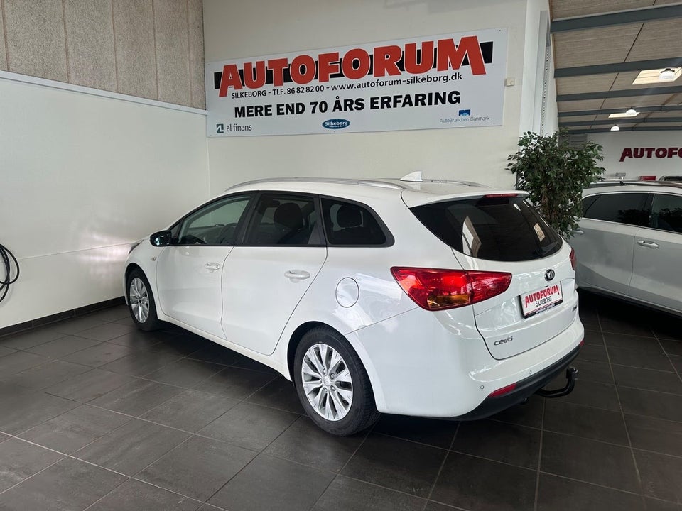 Kia Ceed 1,4 CVVT Style Limited SW 5d