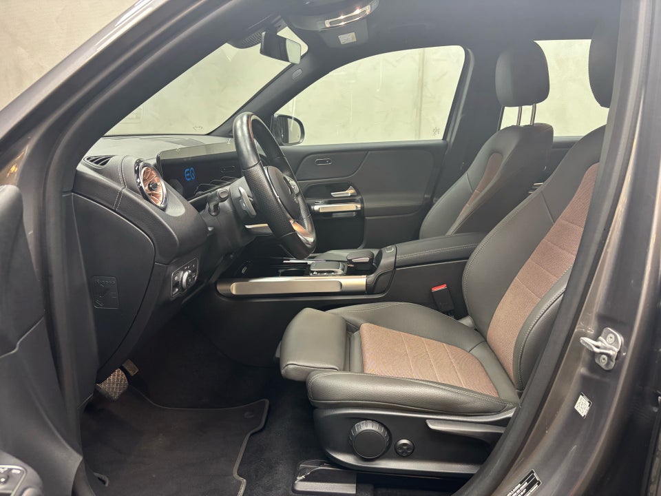 Mercedes EQB250 Electric Art 7prs 5d