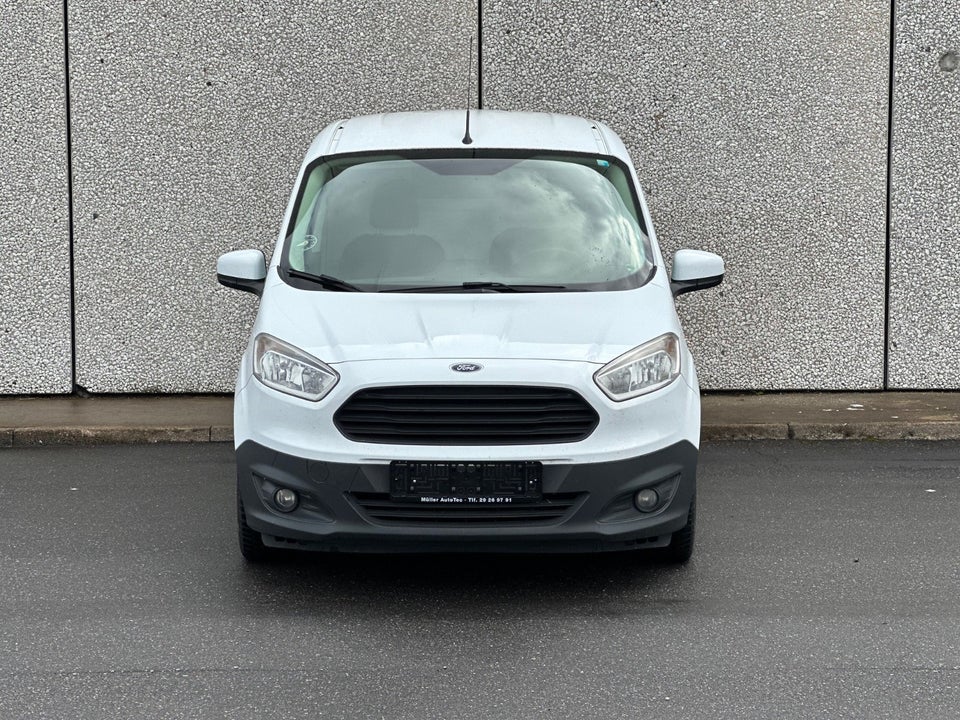 Ford Transit Courier 1,5 TDCi 75 Ambiente Van 4d