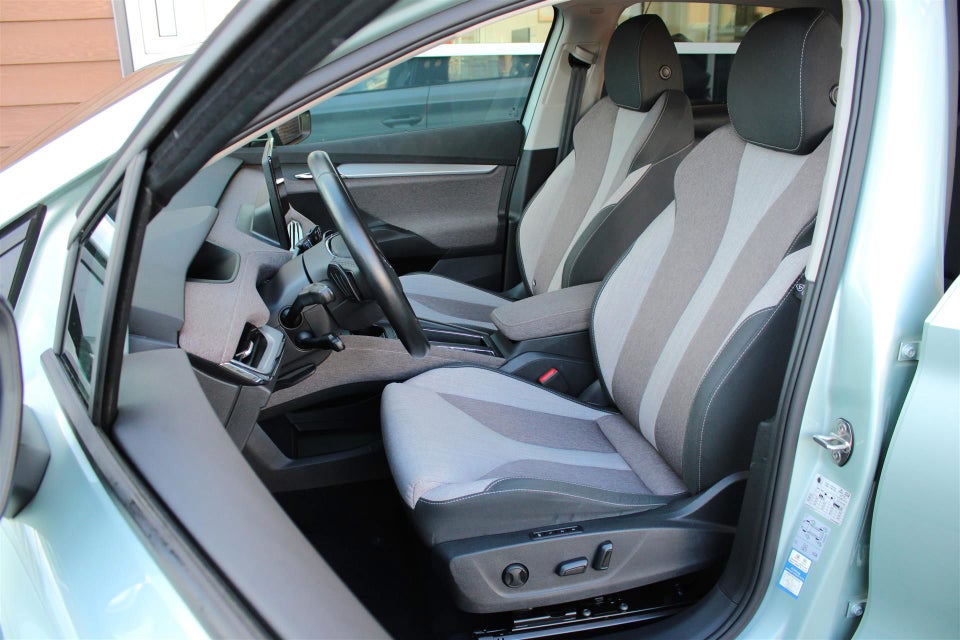 Skoda Enyaq 60 iV Lodge 5d