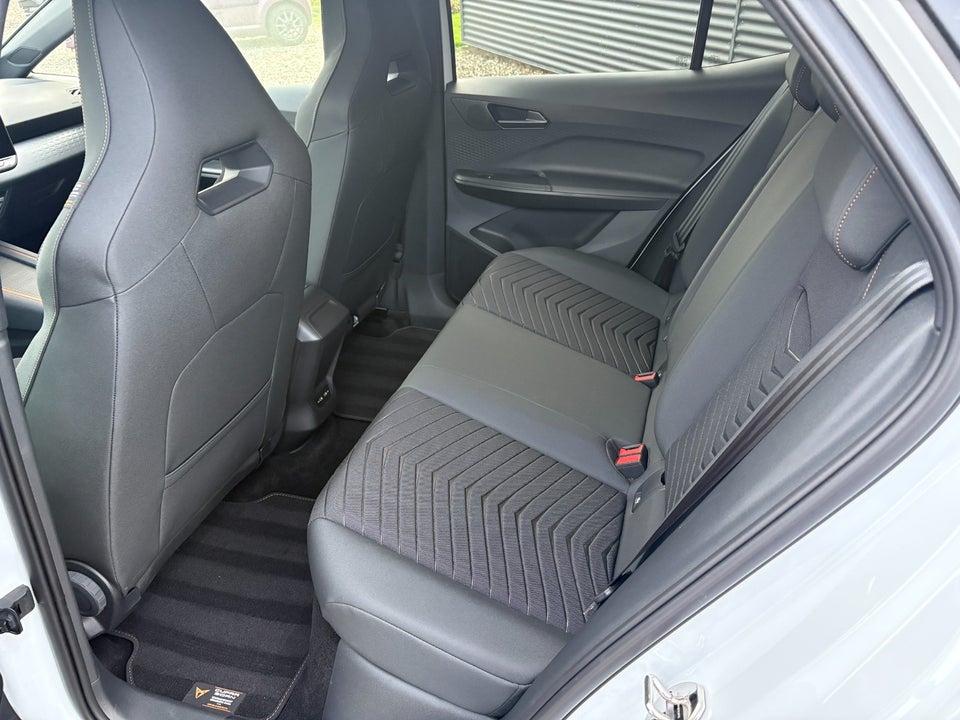 Cupra Born 77 e-Boost 5d