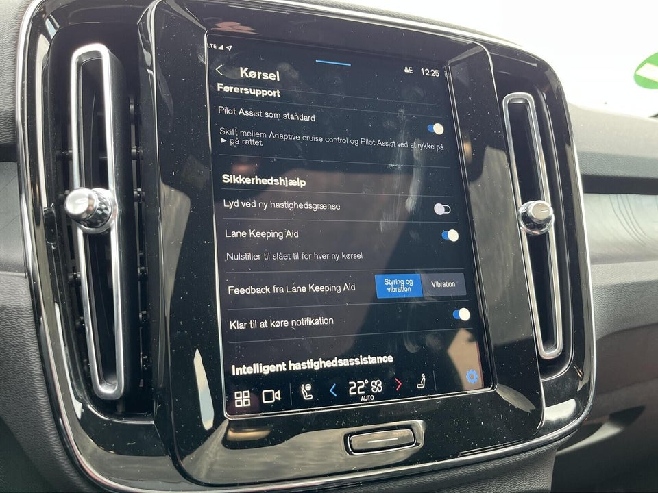 Volvo C40 ReCharge Extended Range Plus 5d