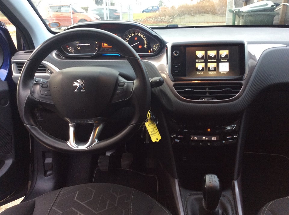 Peugeot 2008 1,2 VTi 82 Allure 5d