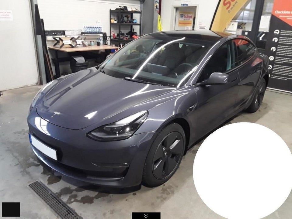 Tesla Model 3 Long Range AWD 4d