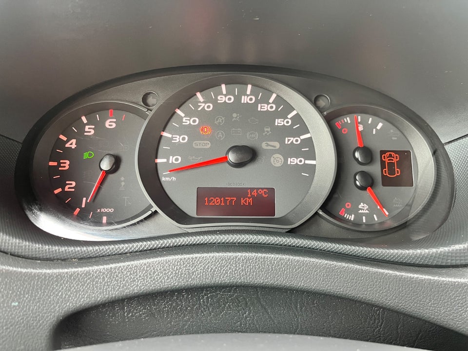 Renault Master III T35 2,3 dCi 170 Alukasse m/lift 2d