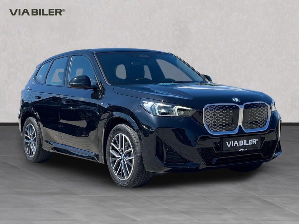 BMW iX1 eDrive20 M-Sport 5d