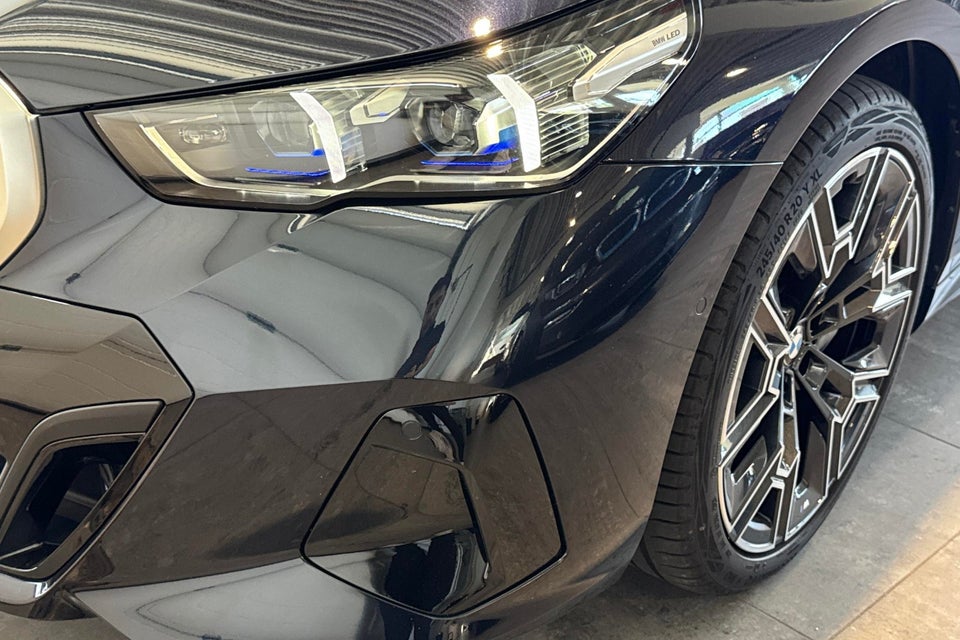 BMW i5 eDrive40 M-Sport 4d