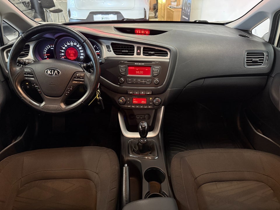 Kia Ceed 1,6 GDi Style+ Clim SW 5d