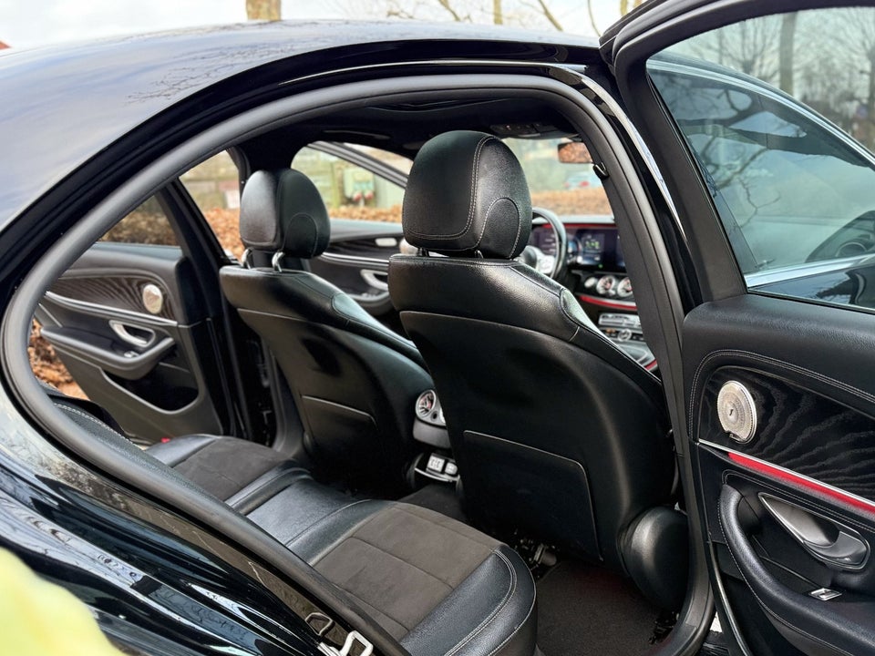 Mercedes E300 de 2,0 AMG Line aut. 4d