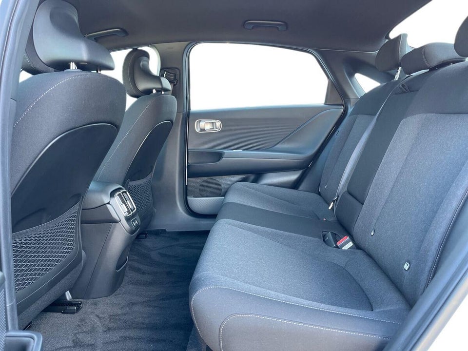 Hyundai Ioniq 6 77 Core 4d