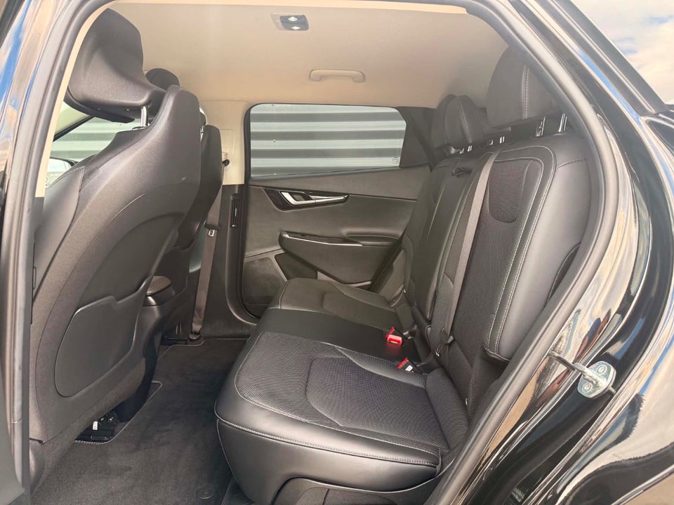 Kia EV6 77 Long Range Upgrade 5d