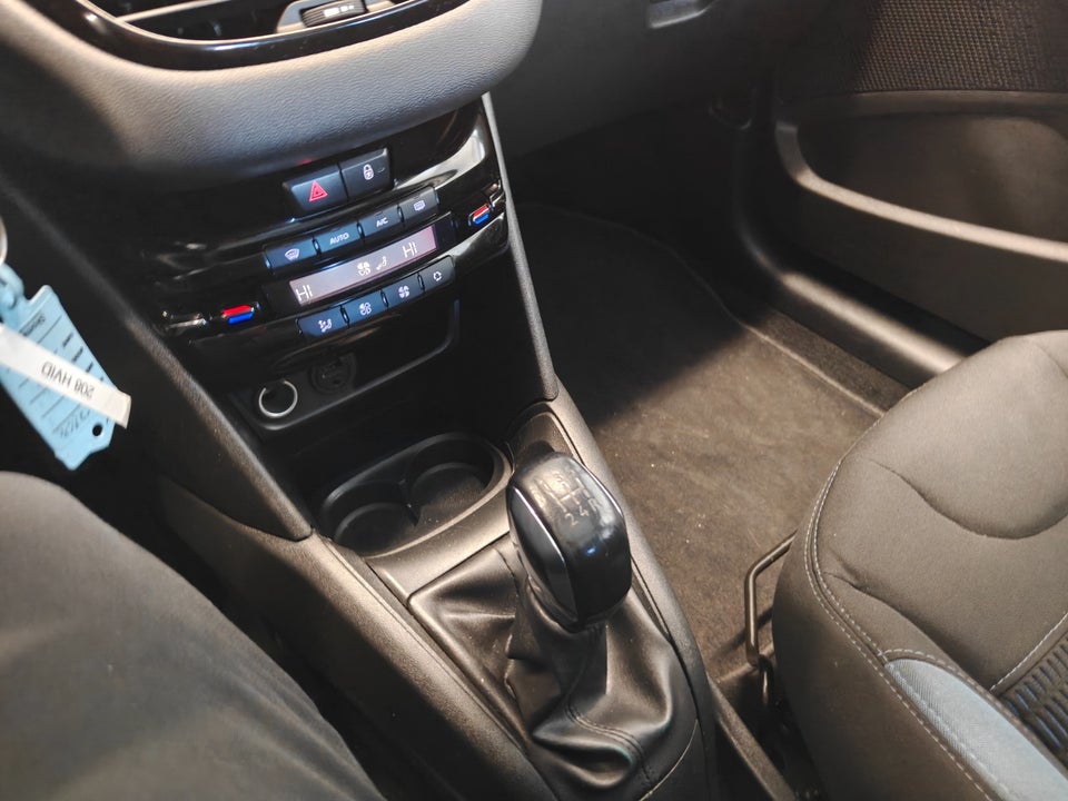 Peugeot 208 1,2 VTi Allure 5d