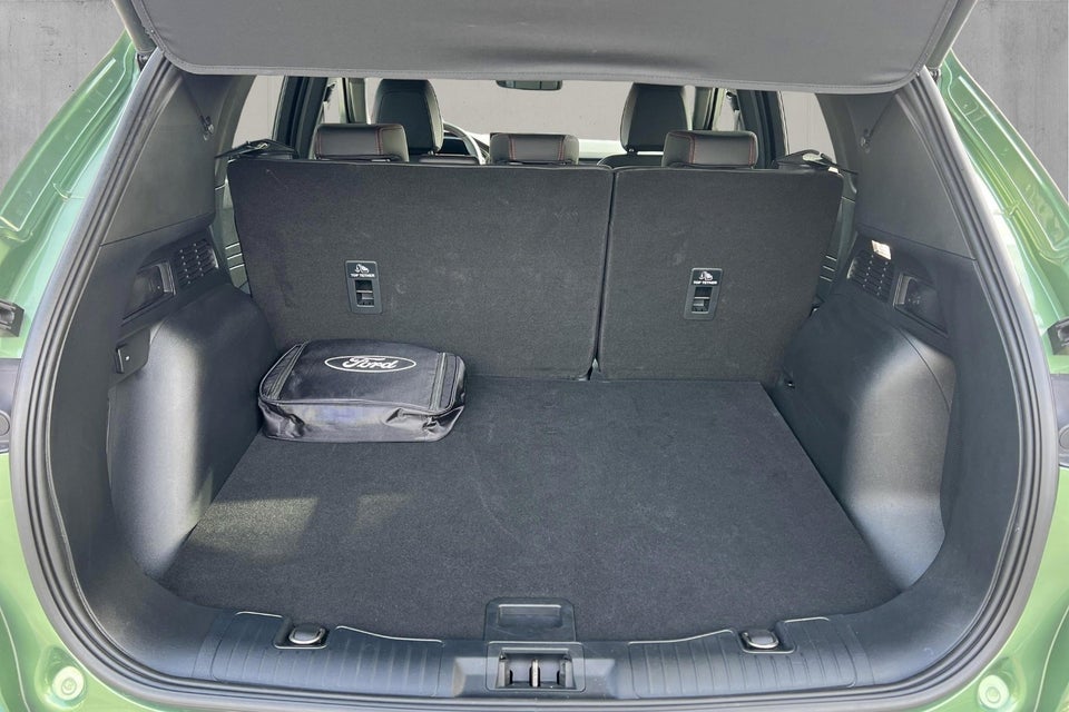 Ford Kuga 2,5 PHEV ST-Line X CVT 5d