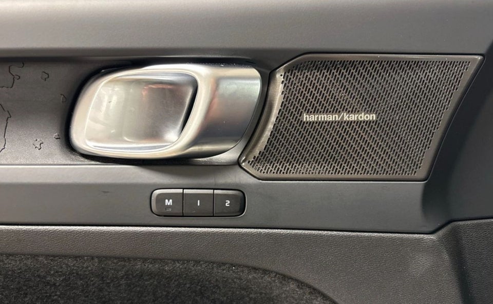 Volvo XC40 ReCharge Extended Range Ultimate 5d