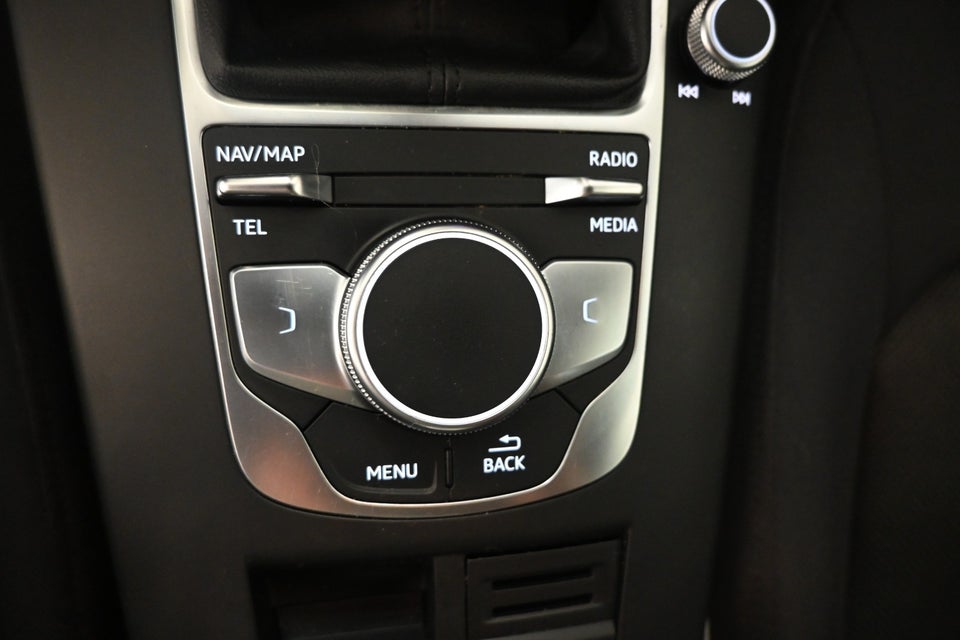 Audi A3 1,0 TFSi 116 Sportback 5d