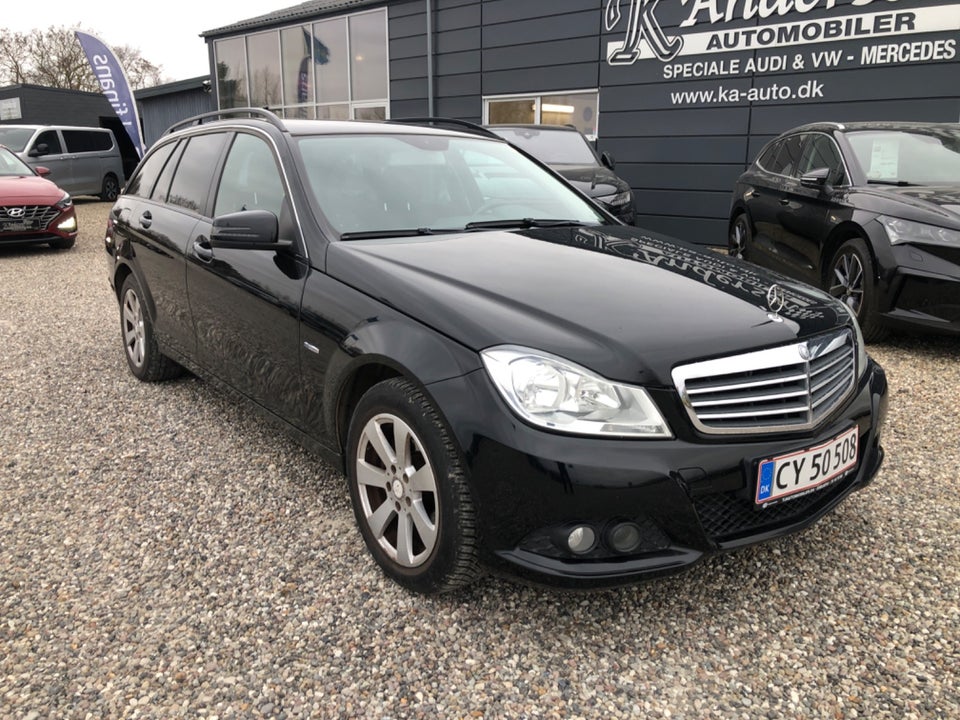 Mercedes C220 2,2 CDi Avantgarde stc. BE 5d