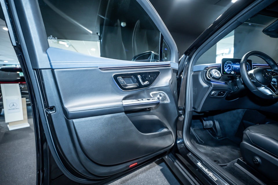 Mercedes EQE350 SUV Electric Art 4Matic 5d