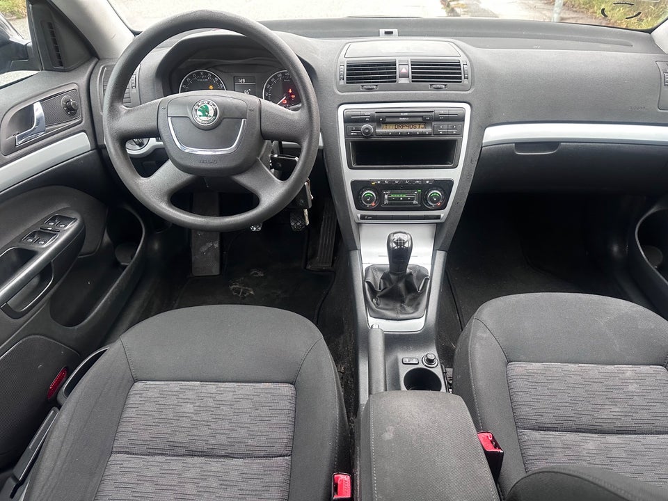 Skoda Octavia 1,6 TDi 105 GreenLine Combi 5d