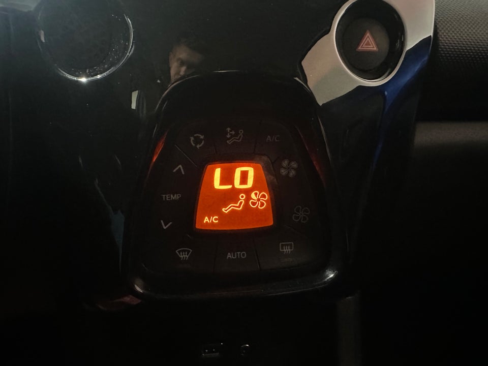 Citroën C1 1,0 VTi Shine 5d