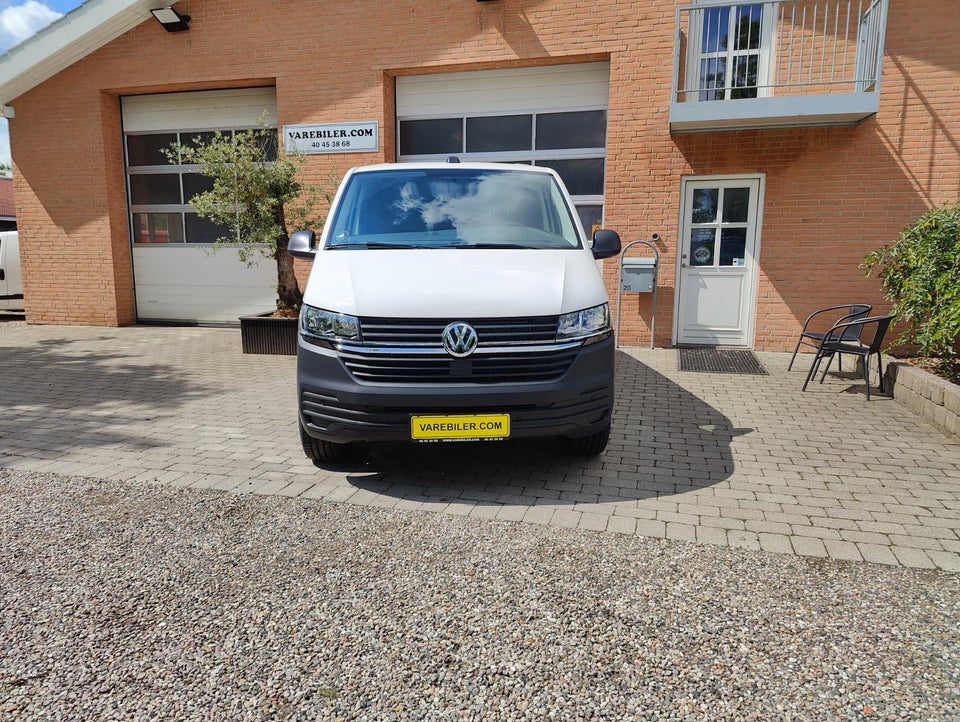 VW Transporter 2,0 TDi 150 Kassevogn DSG lang