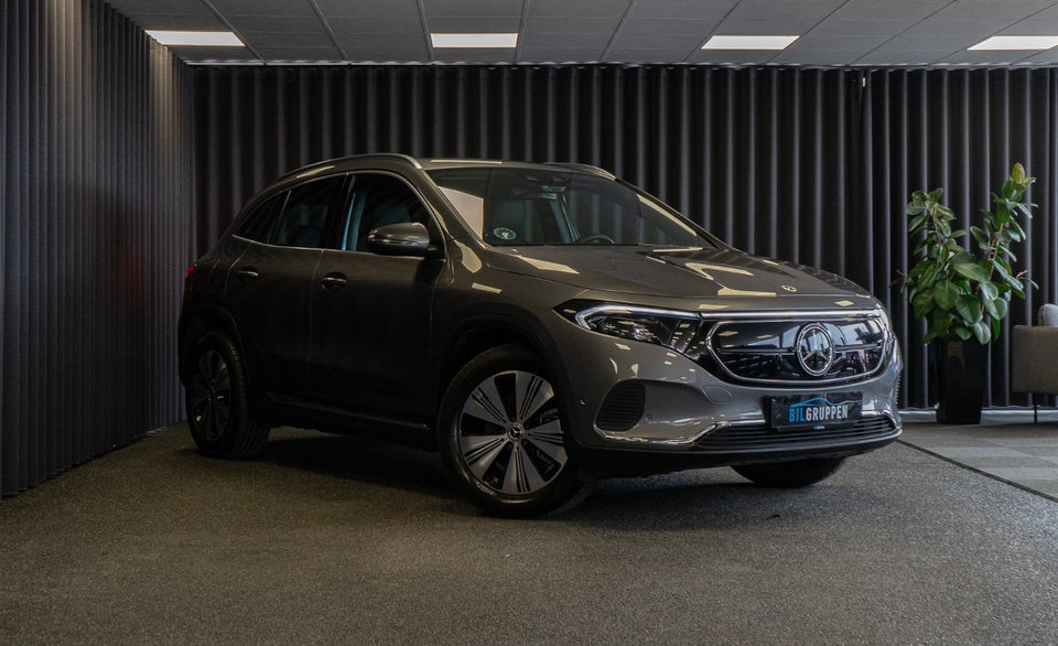 Mercedes EQA250 Progressive 5d