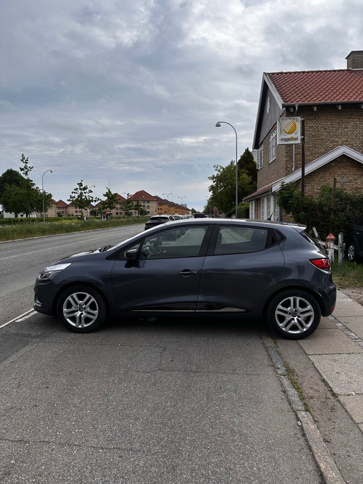 Renault Clio IV 0,9 TCe 90 Zen 5d