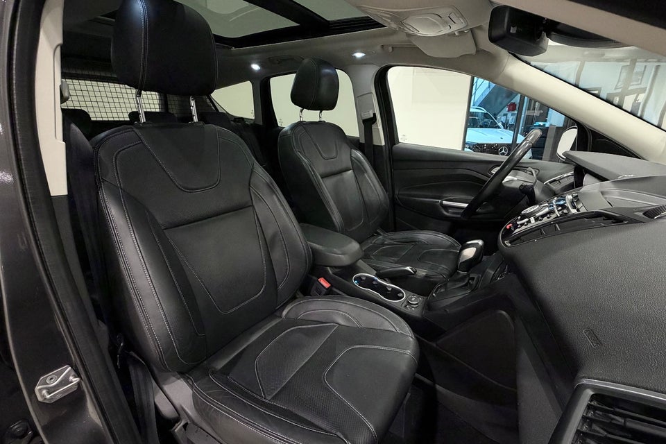 Ford Kuga 2,0 TDCi 180 Titanium aut. AWD 5d