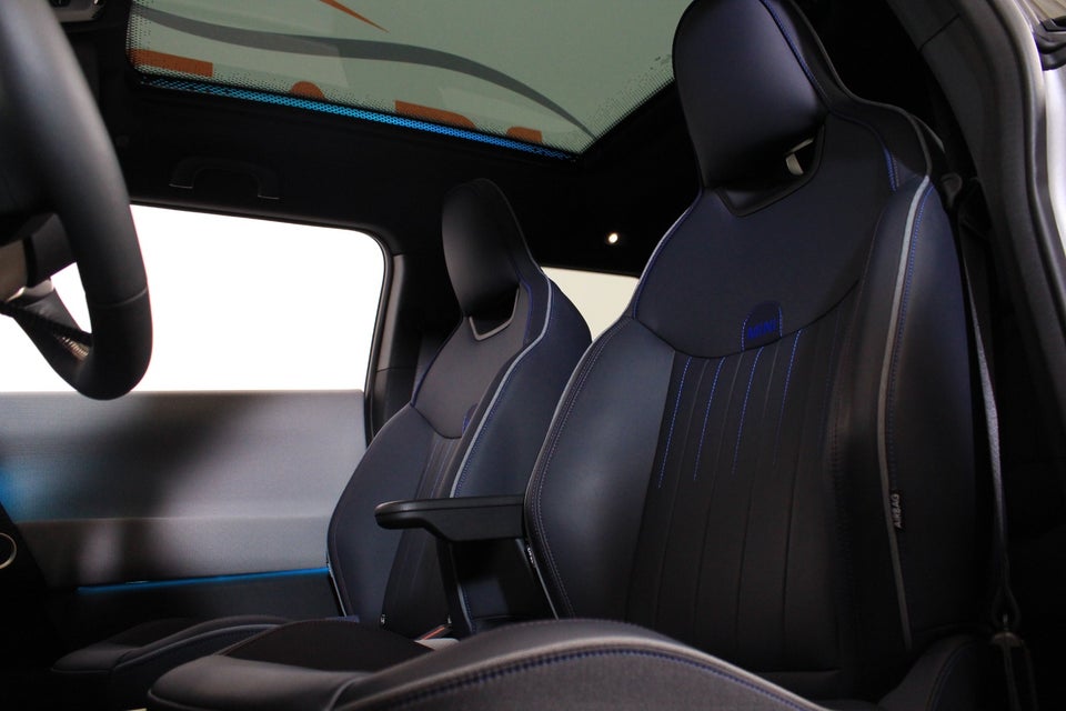 MINI Cooper SE Favoured Trim XL 3d