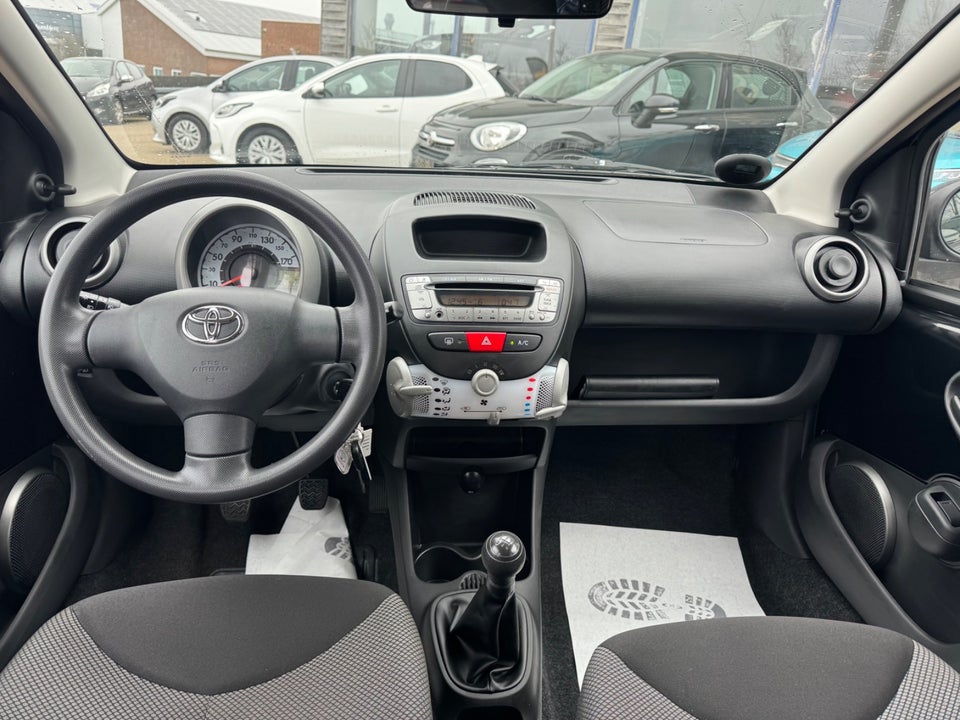 Toyota Aygo 1,0 VVT-i T2 Air Connect 5d