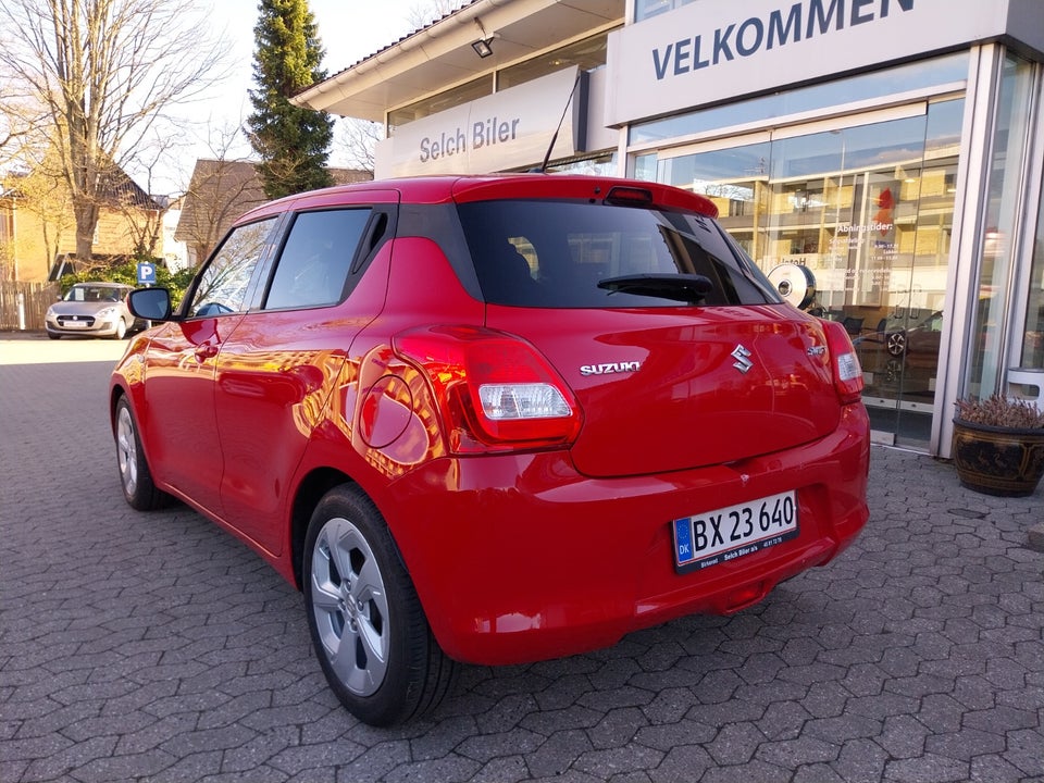 Suzuki Swift 1,2 Dualjet Action CVT 5d