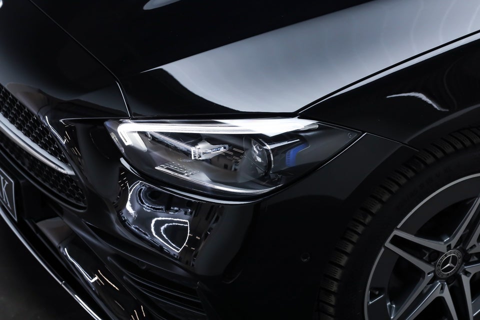 Mercedes C300 e 2,0 AMG Line aut. 4d