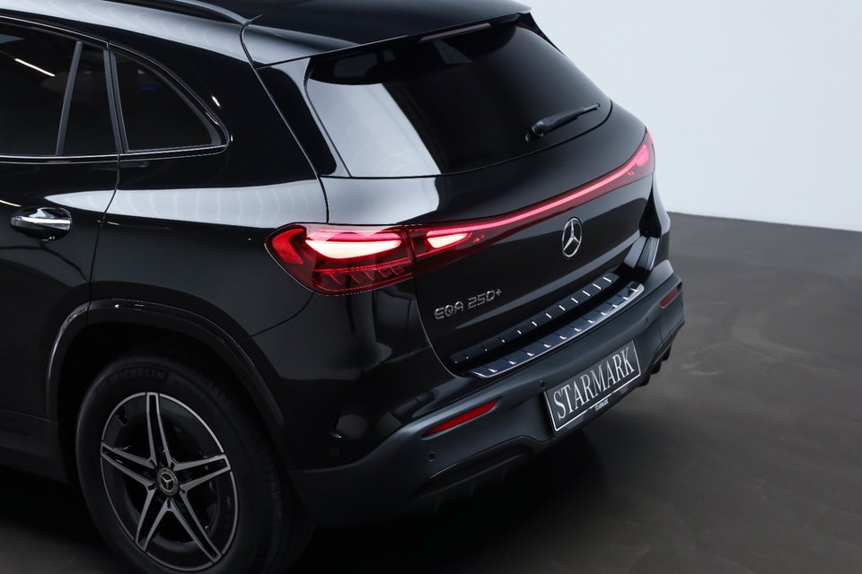 Mercedes EQA250+ AMG Premium 5d