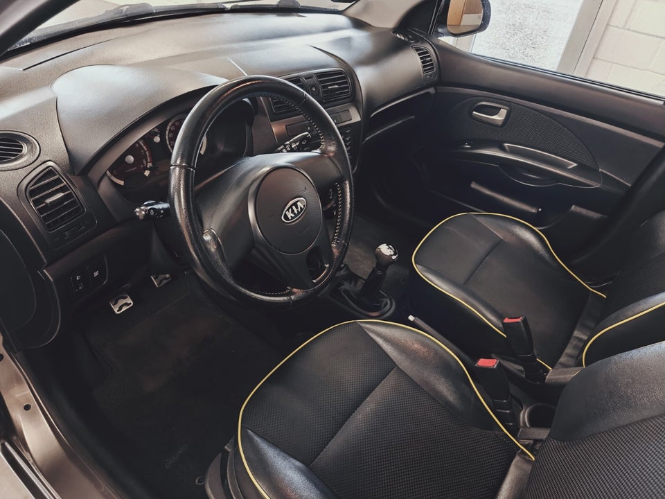 Kia Picanto 1,1 Sport 5d